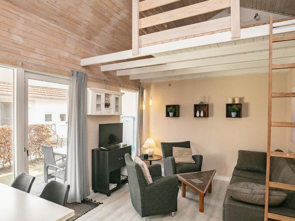 4 Person Holiday Home In R Sk Bing Эрёскёбинг Экстерьер фото